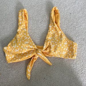 NWOT Yellow bikini set!